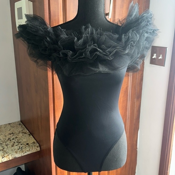 Klesis Women's Off Shoulder Tiered Layering Ruffle Mesh Bodysuit - Picture 4 of 8